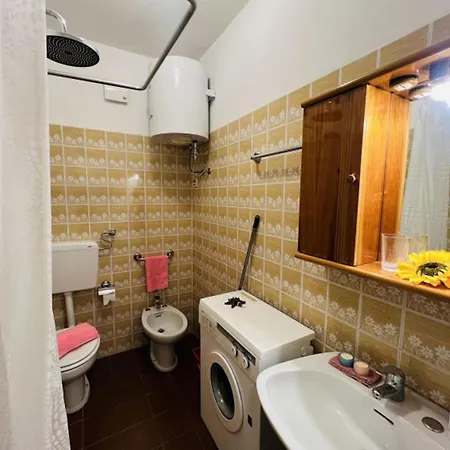 Apartamento Flat With Terrace Overlooking The Pool *